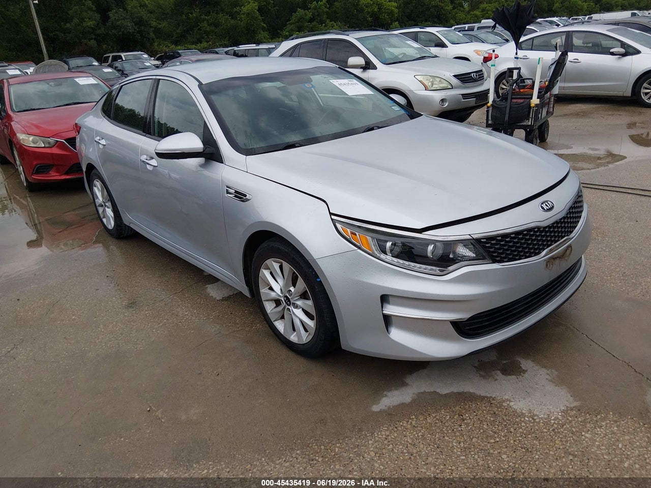 5XXGU4L31GG****** · 2016 KIA OPTIMA EX