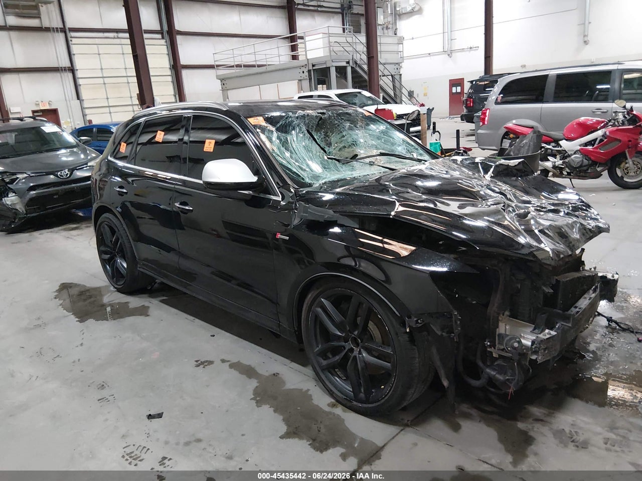 WA1CGAFP8FA****** · 2015 AUDI SQ5 3.0T PREMIUM PLUS
