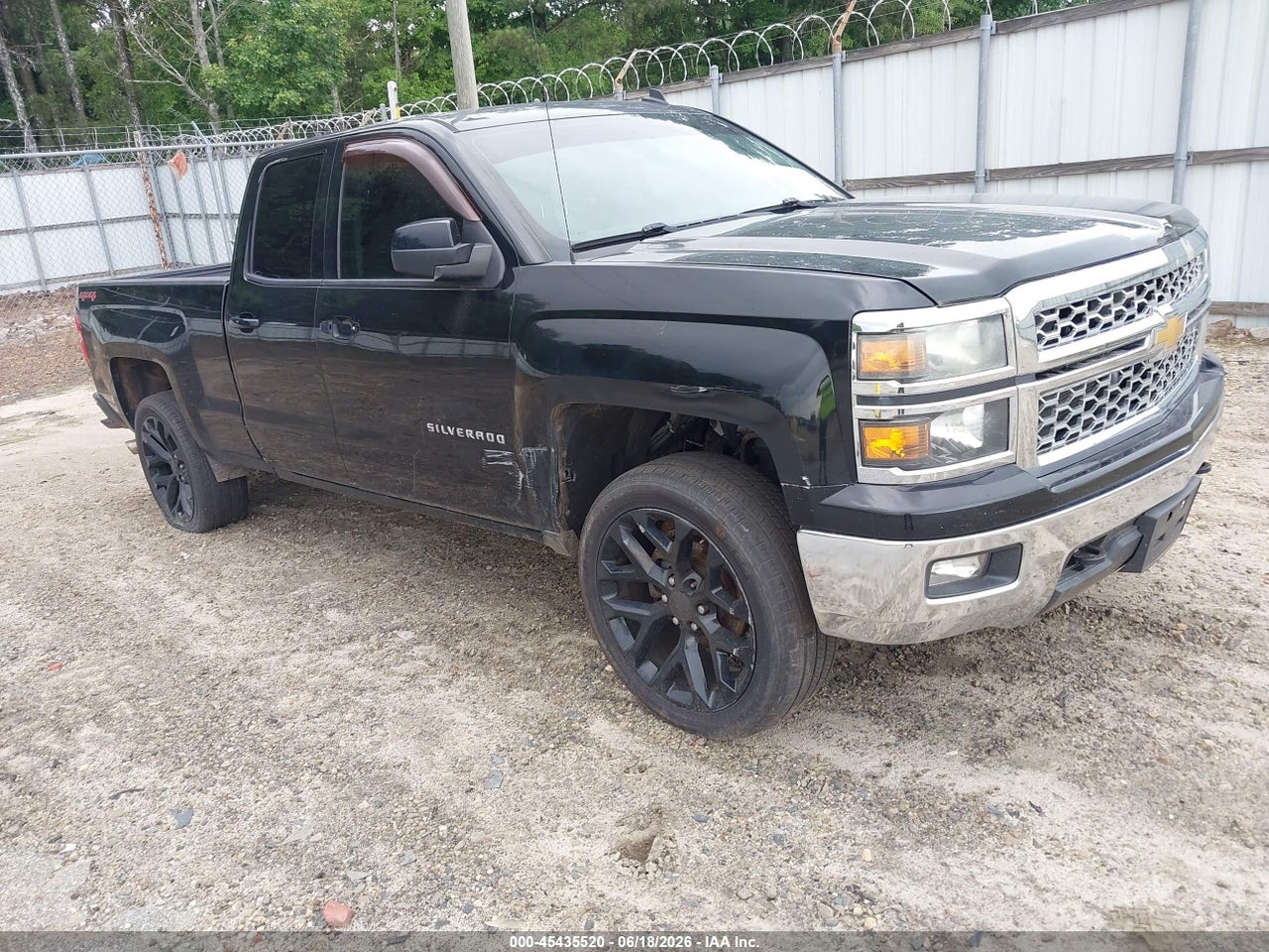 1GCVKREC1EZ****** · 2014 CHEVROLET SILVERADO 1500 1LT
