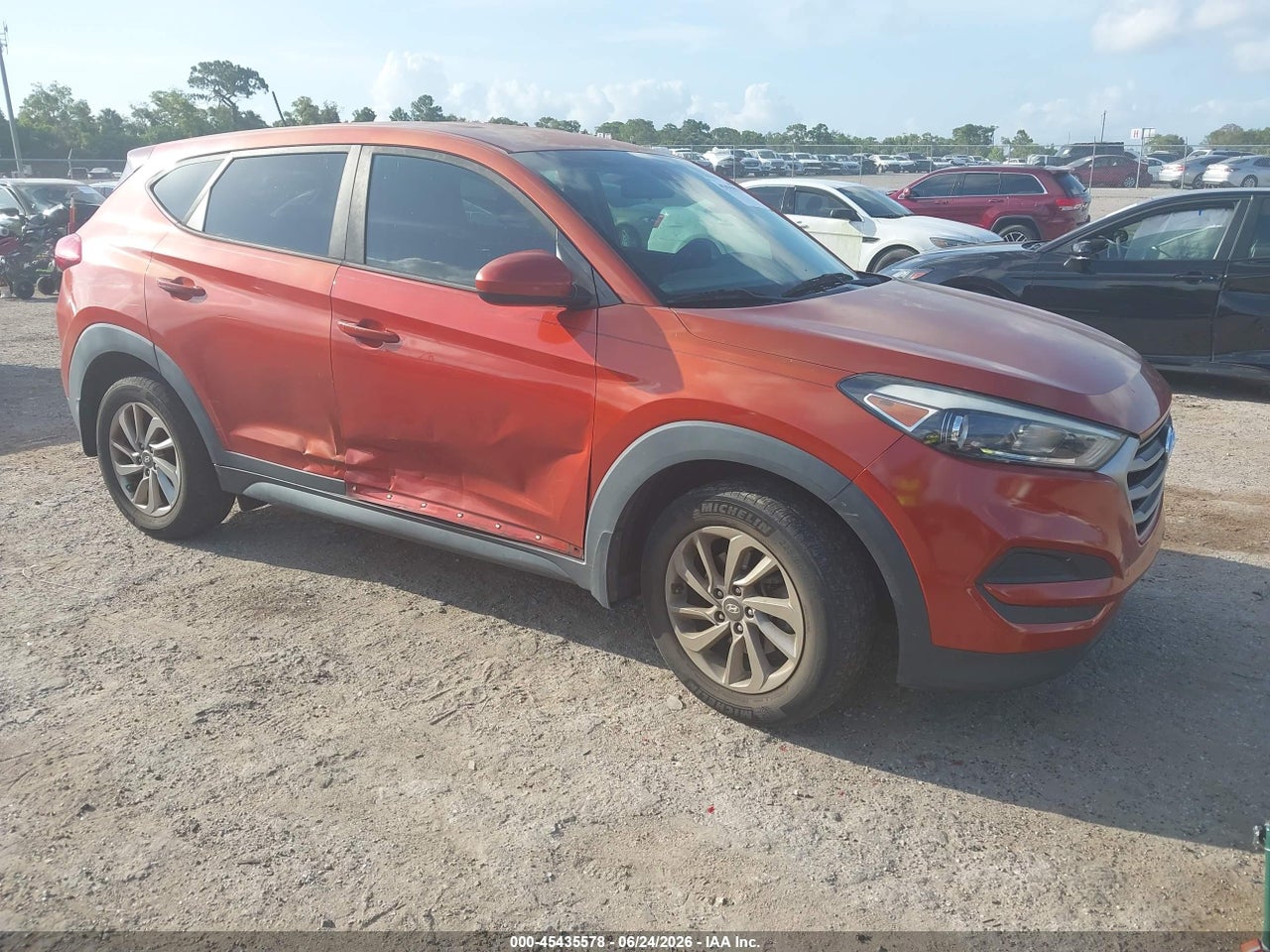 KM8J23A47HU****** · 2017 HYUNDAI TUCSON SE