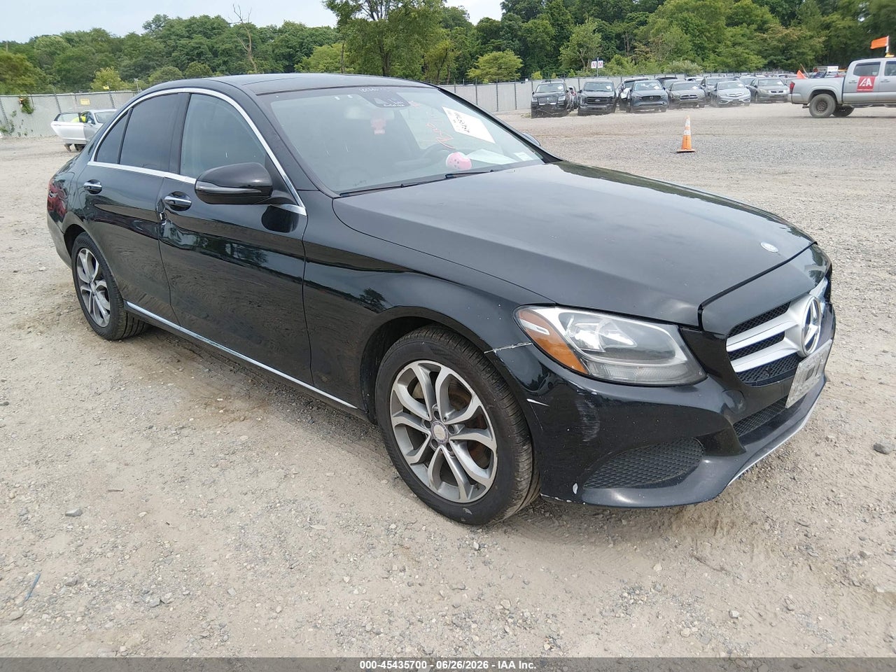 WDDWF4KBXHR****** · 2017 MERCEDES-BENZ C 300 4MATIC/LUXURY 4MATIC/SPORT 4MATIC