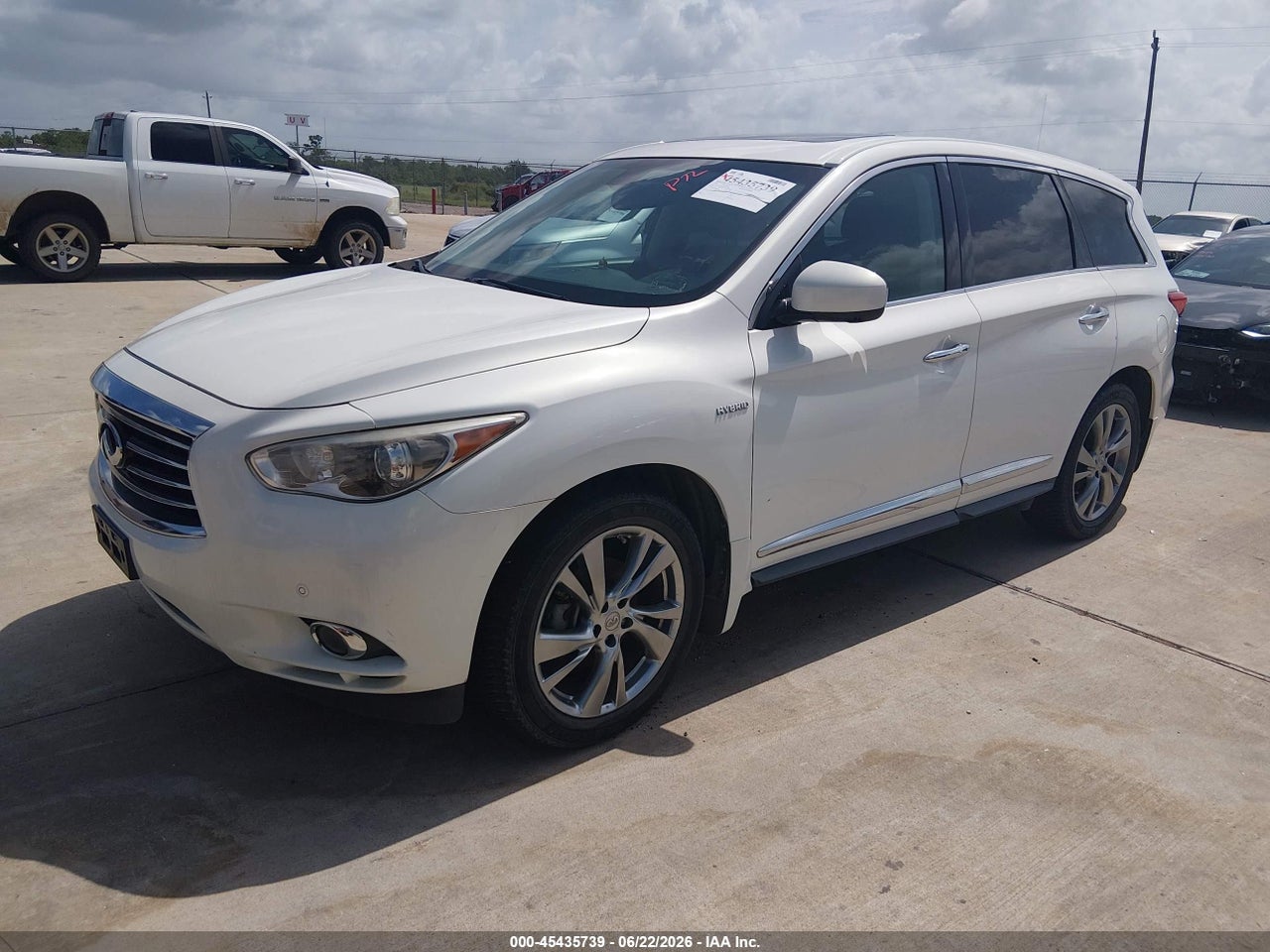 2014 INFINITI QX60 HYBRID   · 2/11