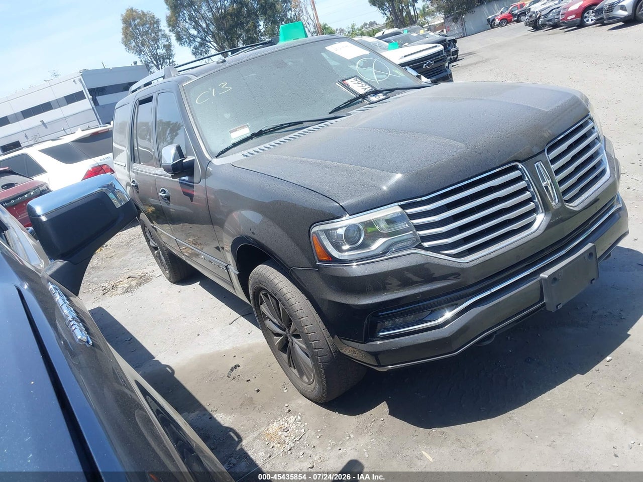 5LMJJ2HT8HE****** · 2017 LINCOLN NAVIGATOR SELECT