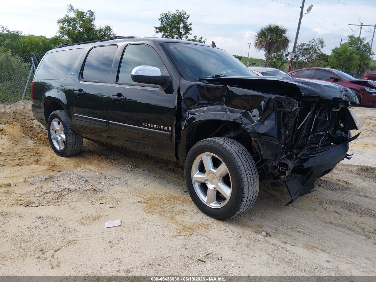 3GNFC16078G****** · 2008 CHEVROLET SUBURBAN 1500 LTZ