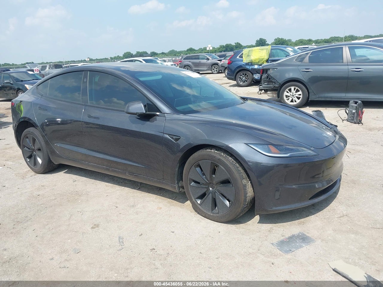 5YJ3E1EAXSF****** · 2025 TESLA MODEL 3 LONG RANGE REAR-WHEEL DRIVE/STANDARD REAR-WHEEL DRIVE