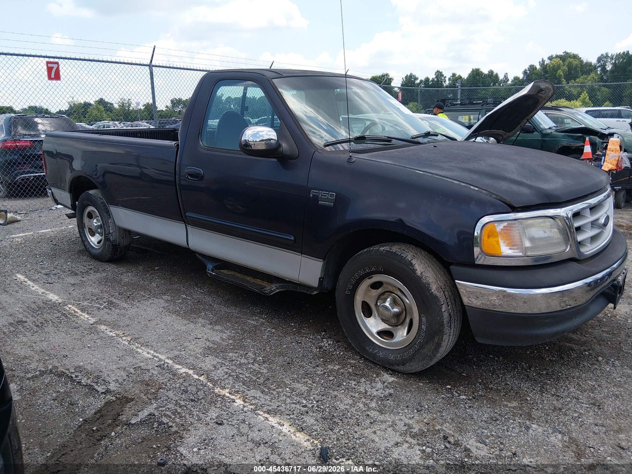 2FTRF17W7XC****** · 1999 FORD F-150 LARIAT/WORK SERIES/XL/XLT