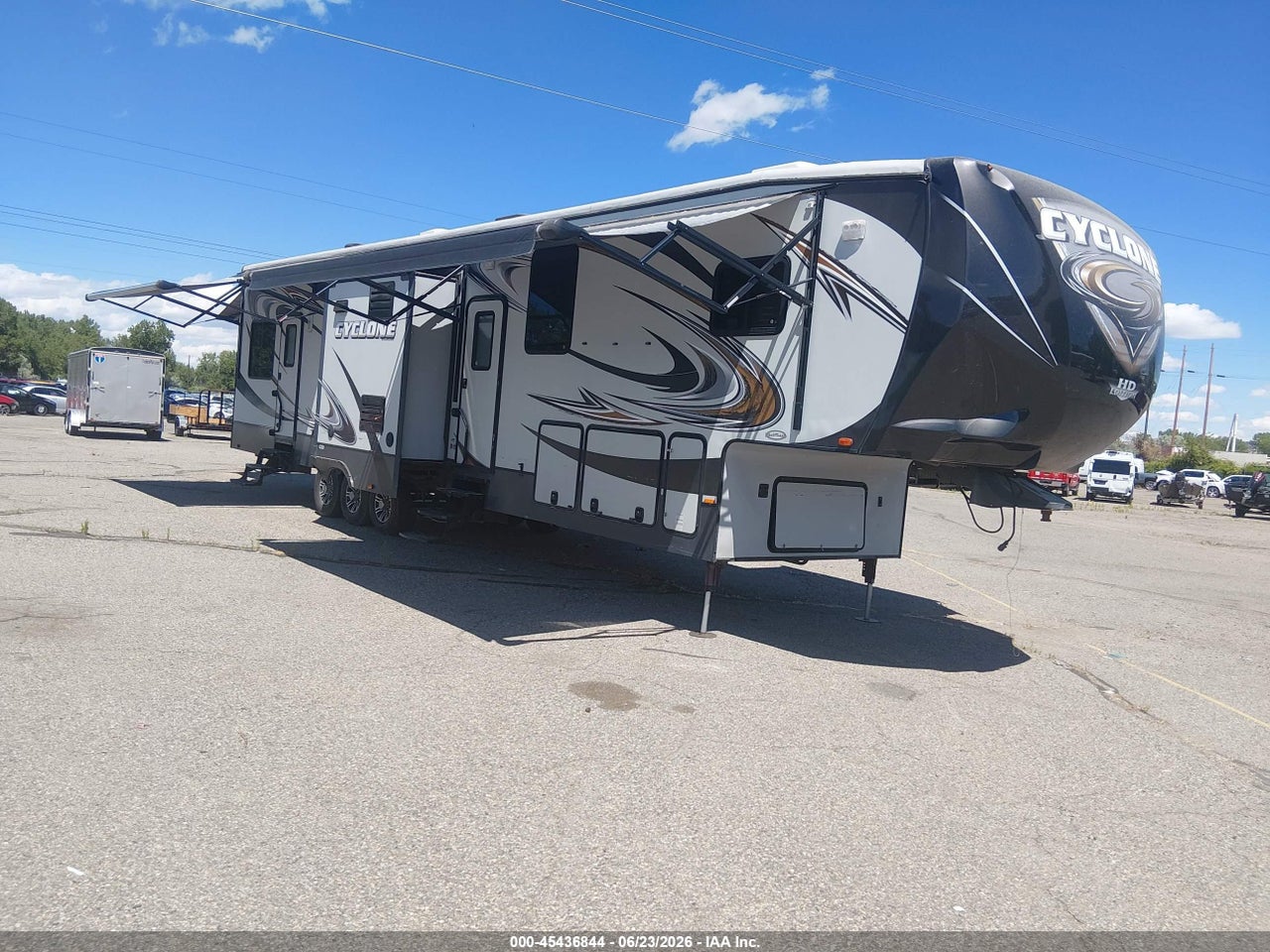 2014 HEARTLAND CYCLONE