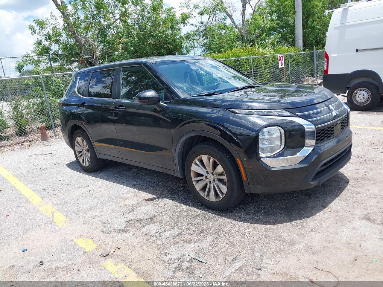 JA4J4UA84SZ****** · 2025 MITSUBISHI OUTLANDER ES 2.5 S-AWC