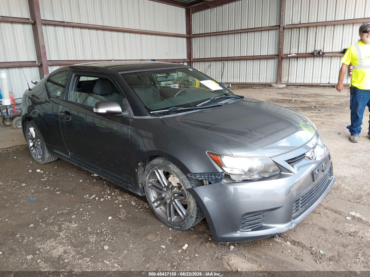 JTKJF5C73B3****** · 2011 SCION TC