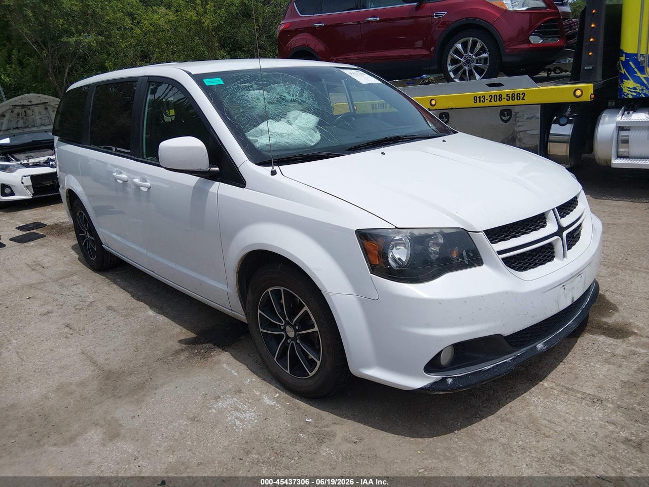 2C4RDGEG4KR****** · 2019 DODGE GRAND CARAVAN GT