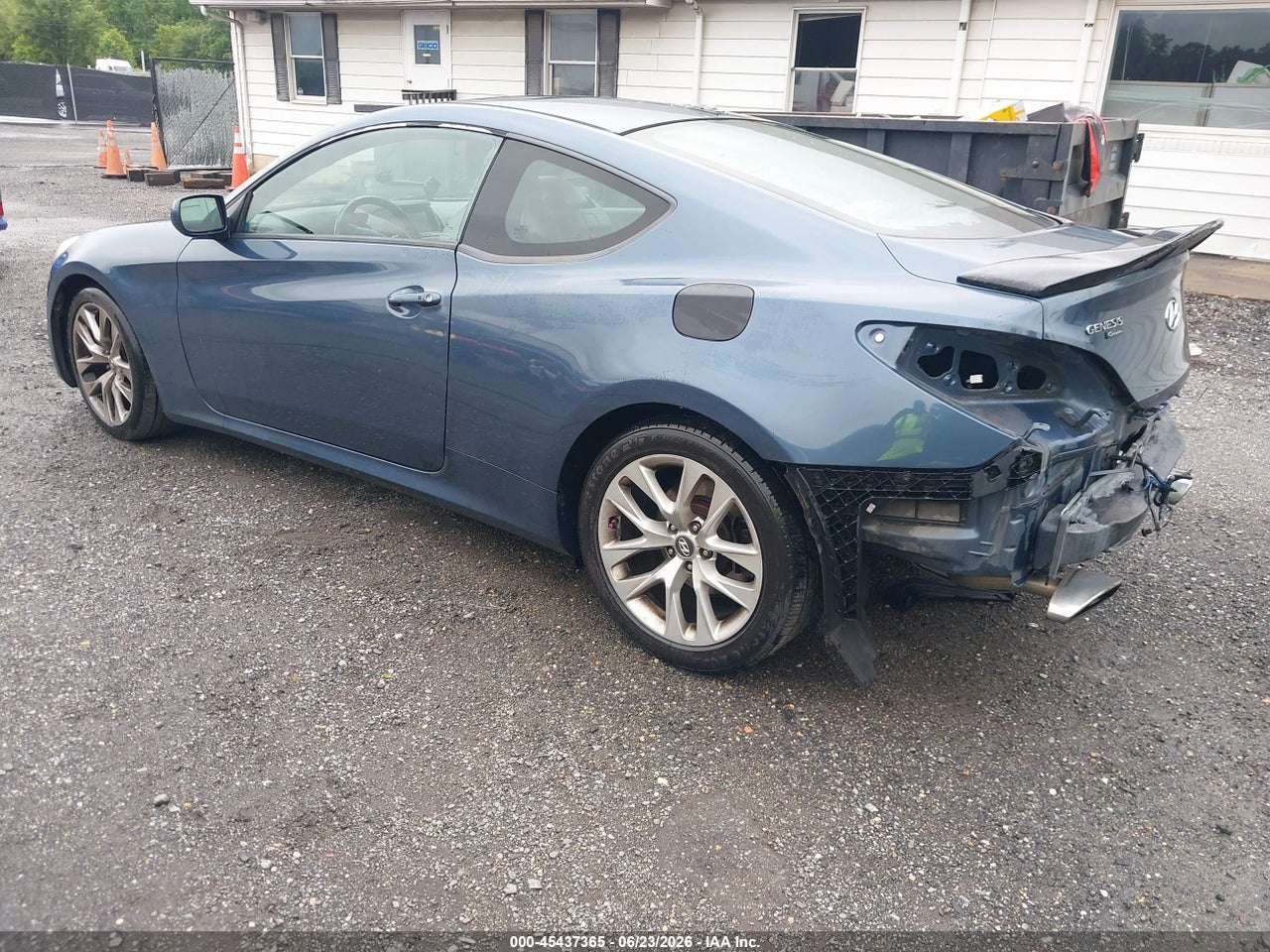 2013 HYUNDAI GENESIS 2.0T PREMIUM · 3/11