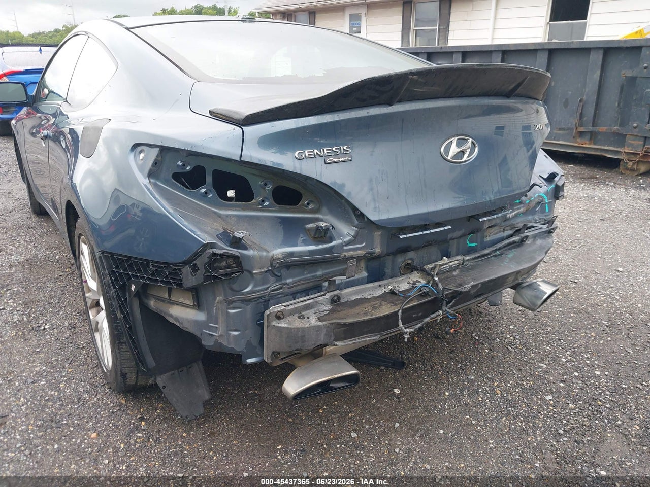 2013 HYUNDAI GENESIS 2.0T PREMIUM · 6/11