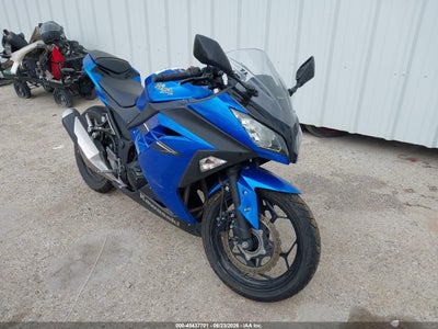 2017 KAWASAKI EX300 B