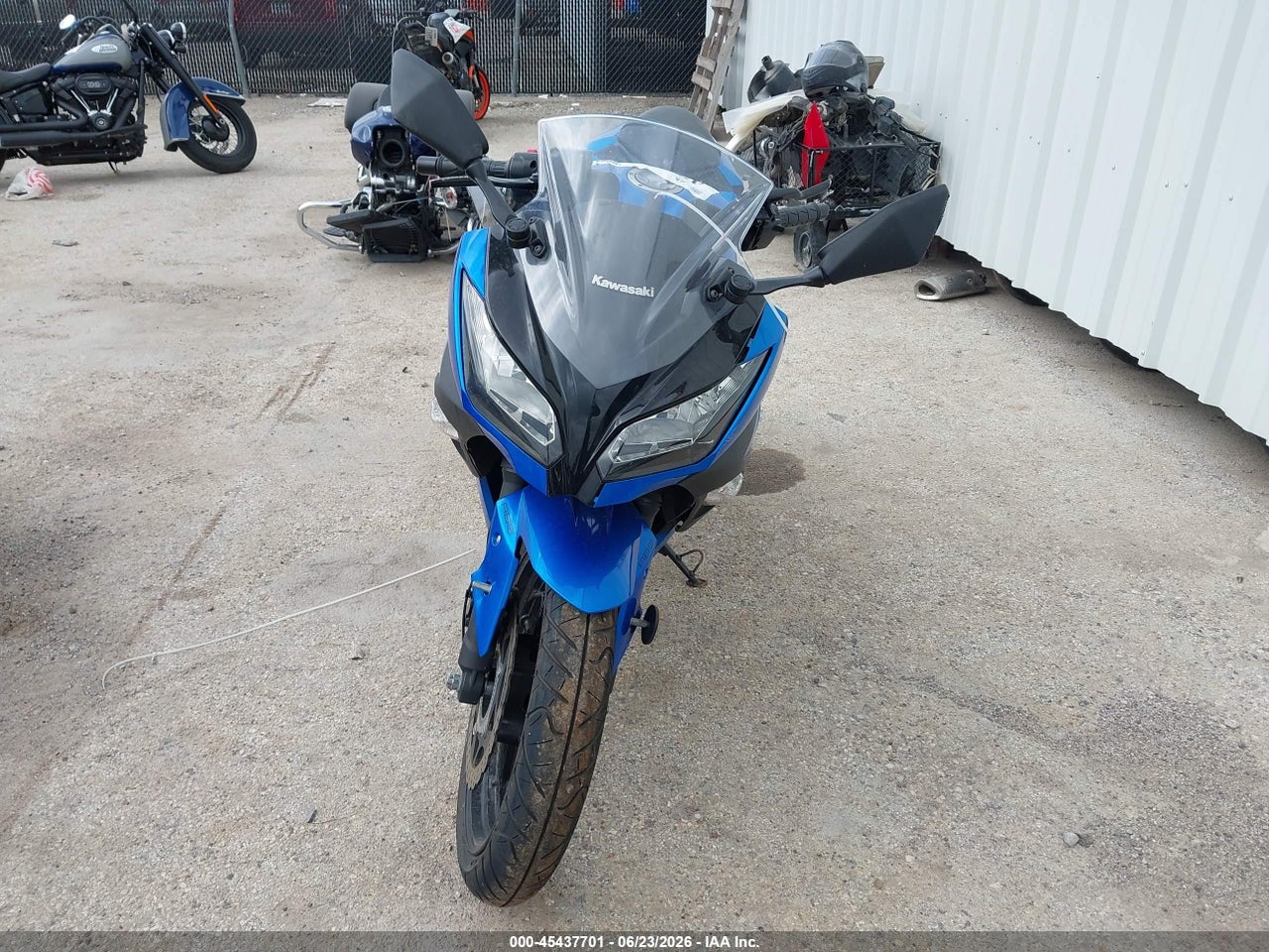 2017 KAWASAKI EX300 B · 5/11
