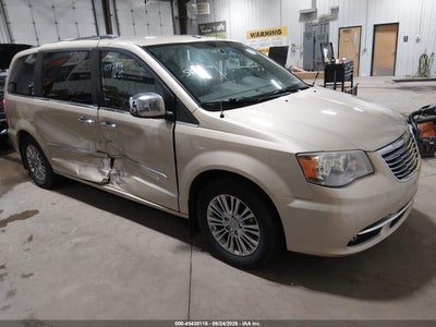 2A4RR6DG3BR****** · 2011 CHRYSLER TOWN &amp; COUNTRY LIMITED