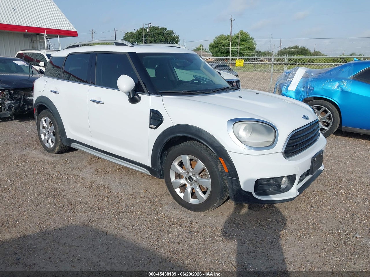WMZYS7C30J3****** · 2018 MINI COUNTRYMAN COOPER
