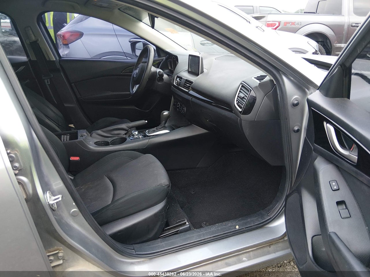 2016 MAZDA MAZDA3 I SPORT · 5/11