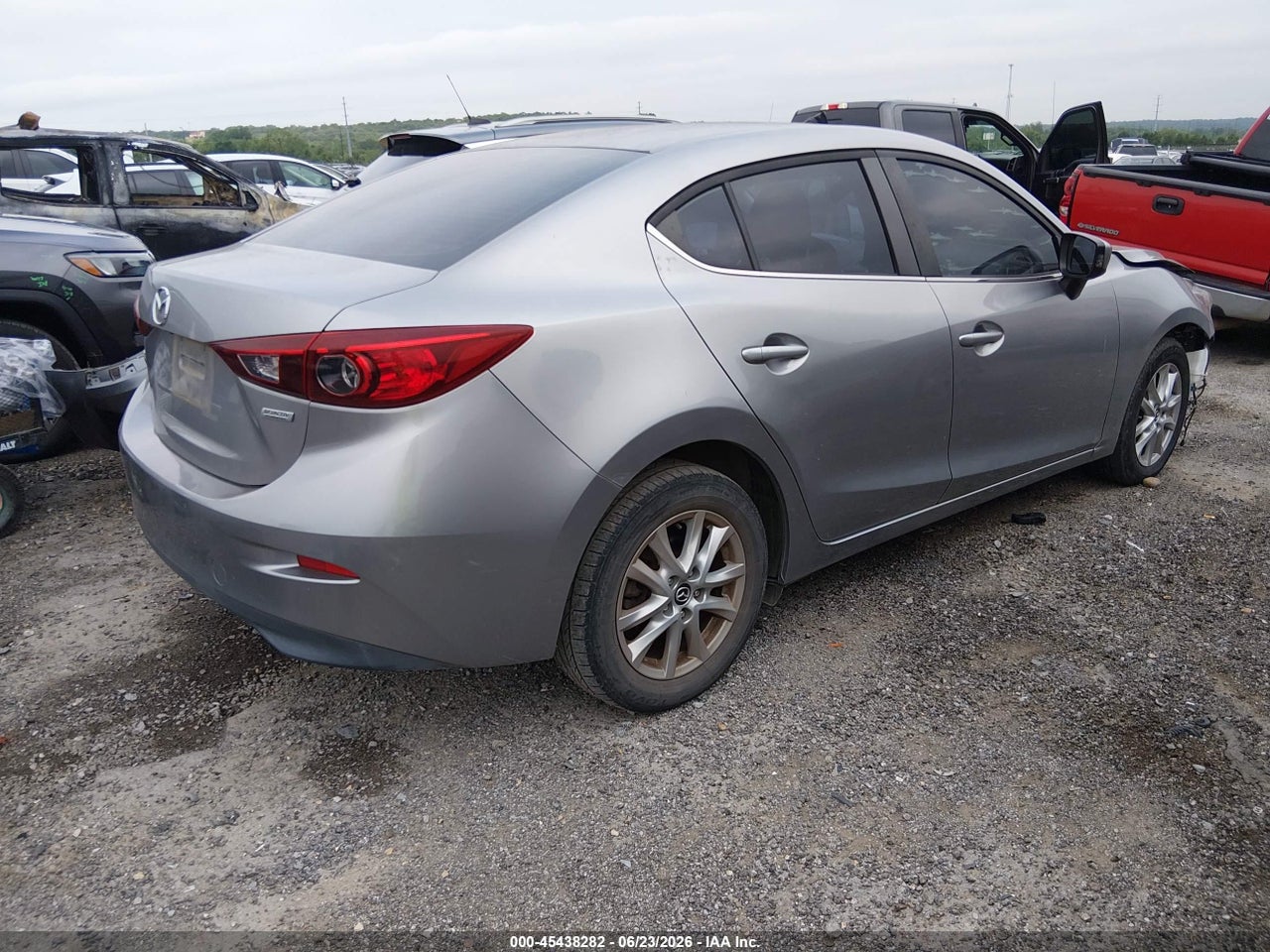 2016 MAZDA MAZDA3 I SPORT · 4/11