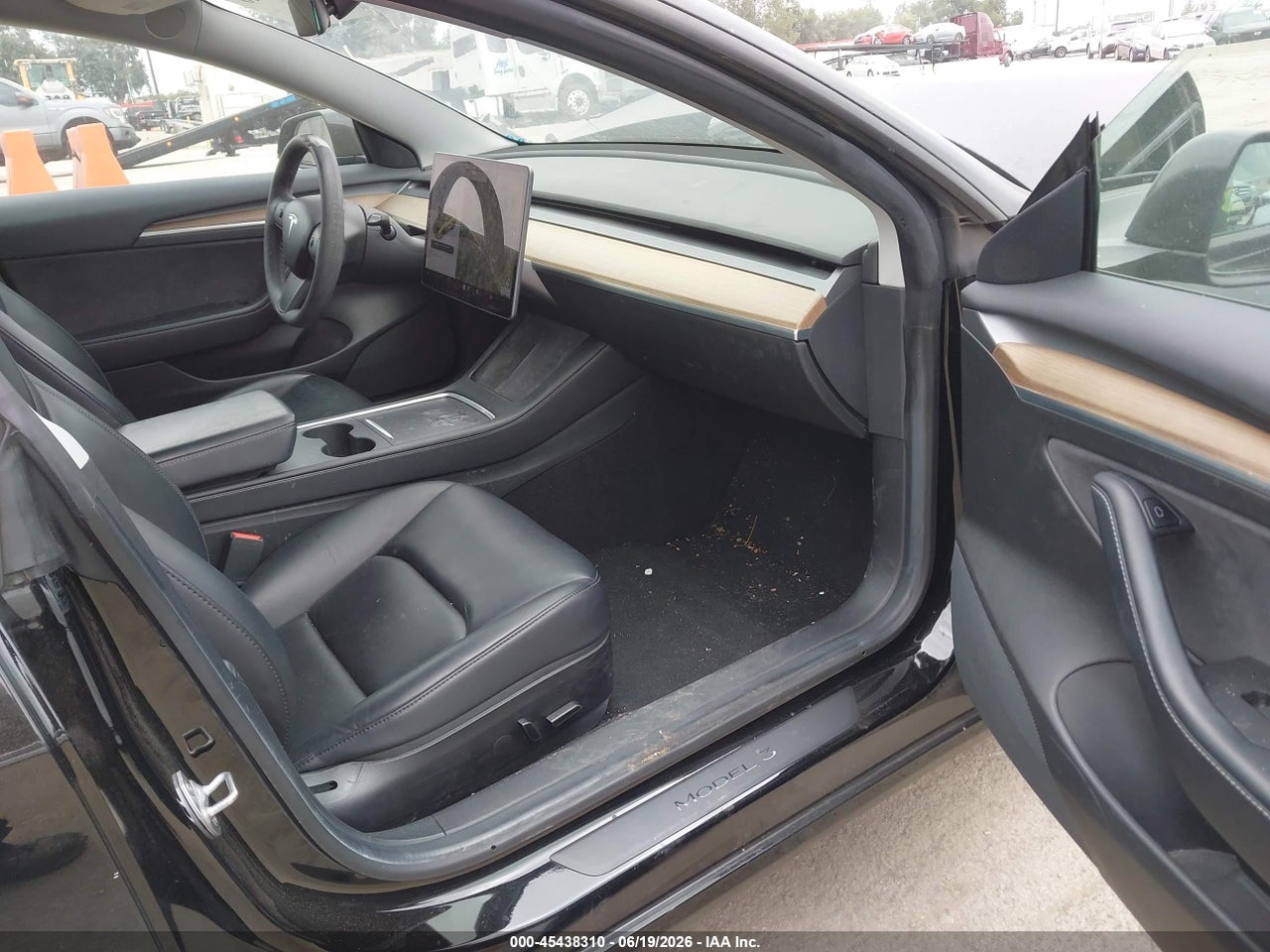 2021 TESLA MODEL 3 STANDARD RANGE PLUS REAR-WHEEL DRIVE · 5/11