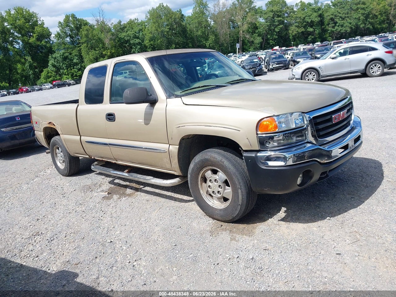 1GTEK19T24E****** · 2004 GMC SIERRA 1500 SLE