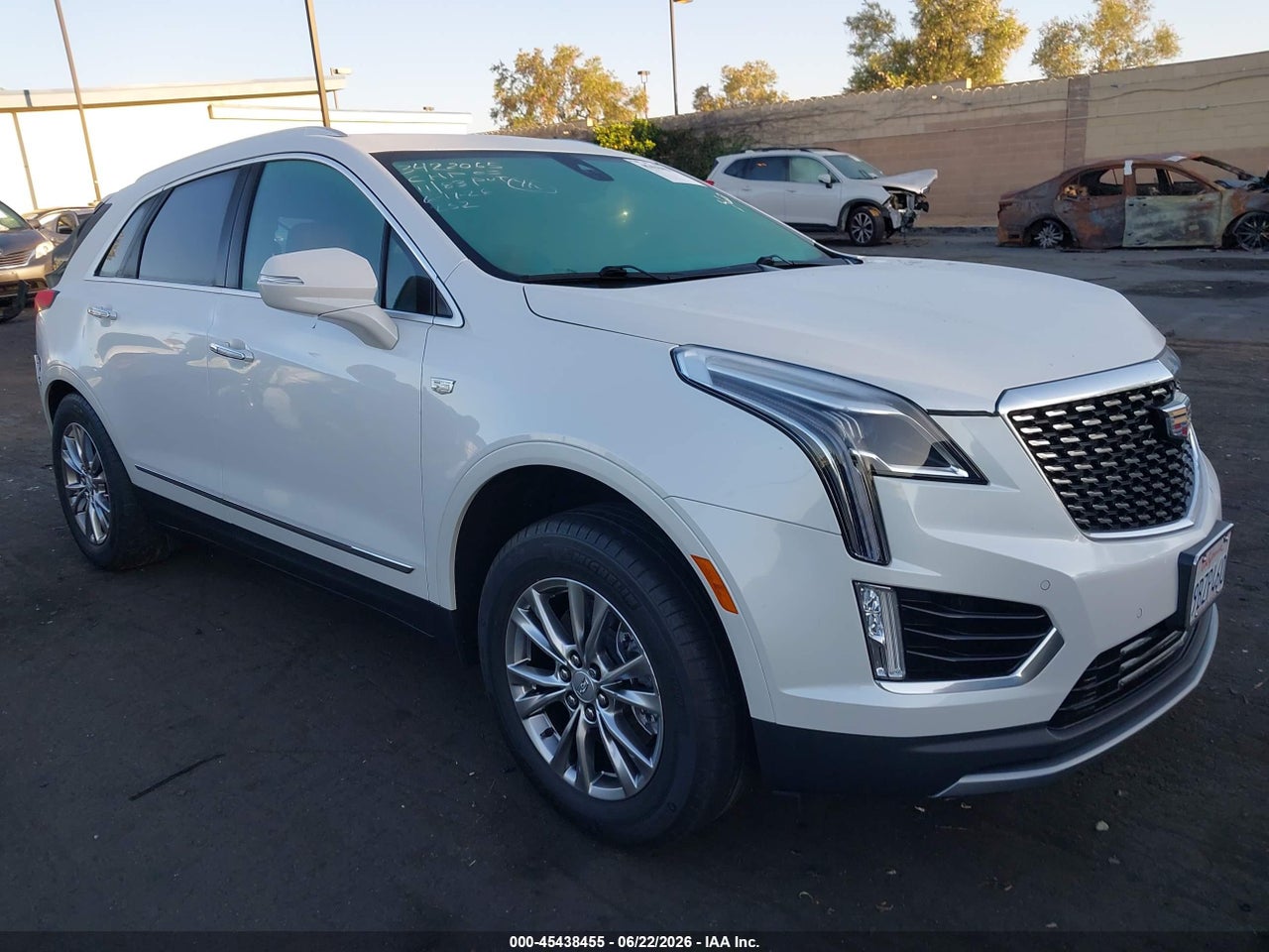 1GYKNCRS2NZ****** · 2022 CADILLAC XT5 FWD PREMIUM LUXURY