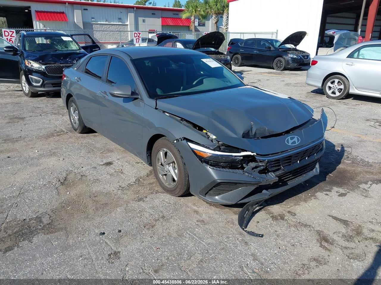 KMHLL4DG7SU****** · 2025 HYUNDAI ELANTRA SE