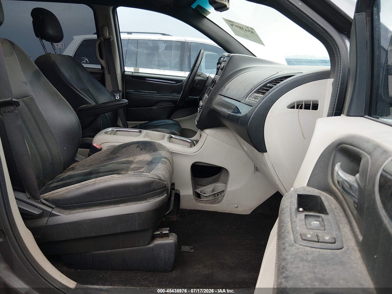 2017 DODGE GRAND CARAVAN SXT · 5/11