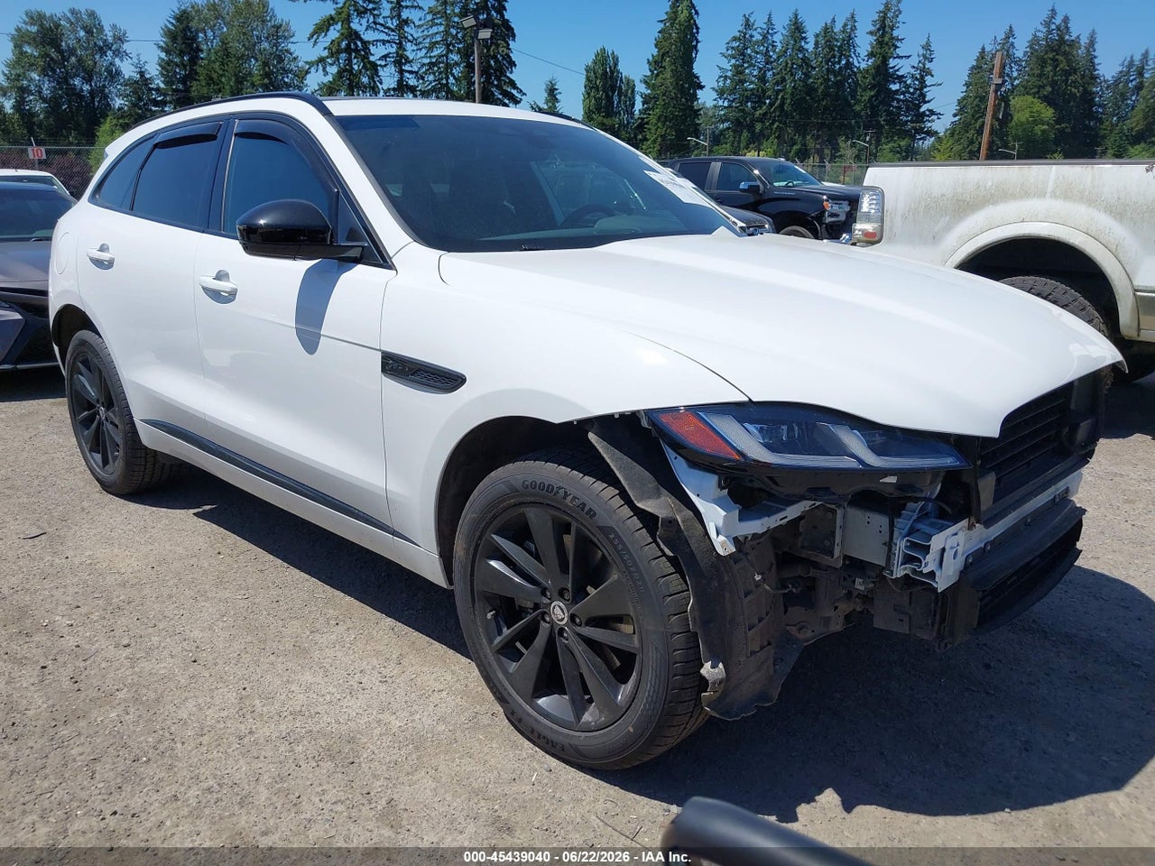SADCT2EX4RA****** · 2024 JAGUAR F-PACE R-DYNAMIC S P250 AWD AUTOMATIC