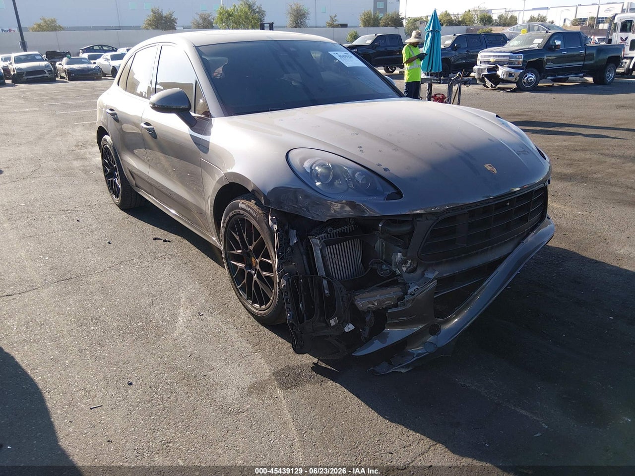 2018 PORSCHE MACAN GTS