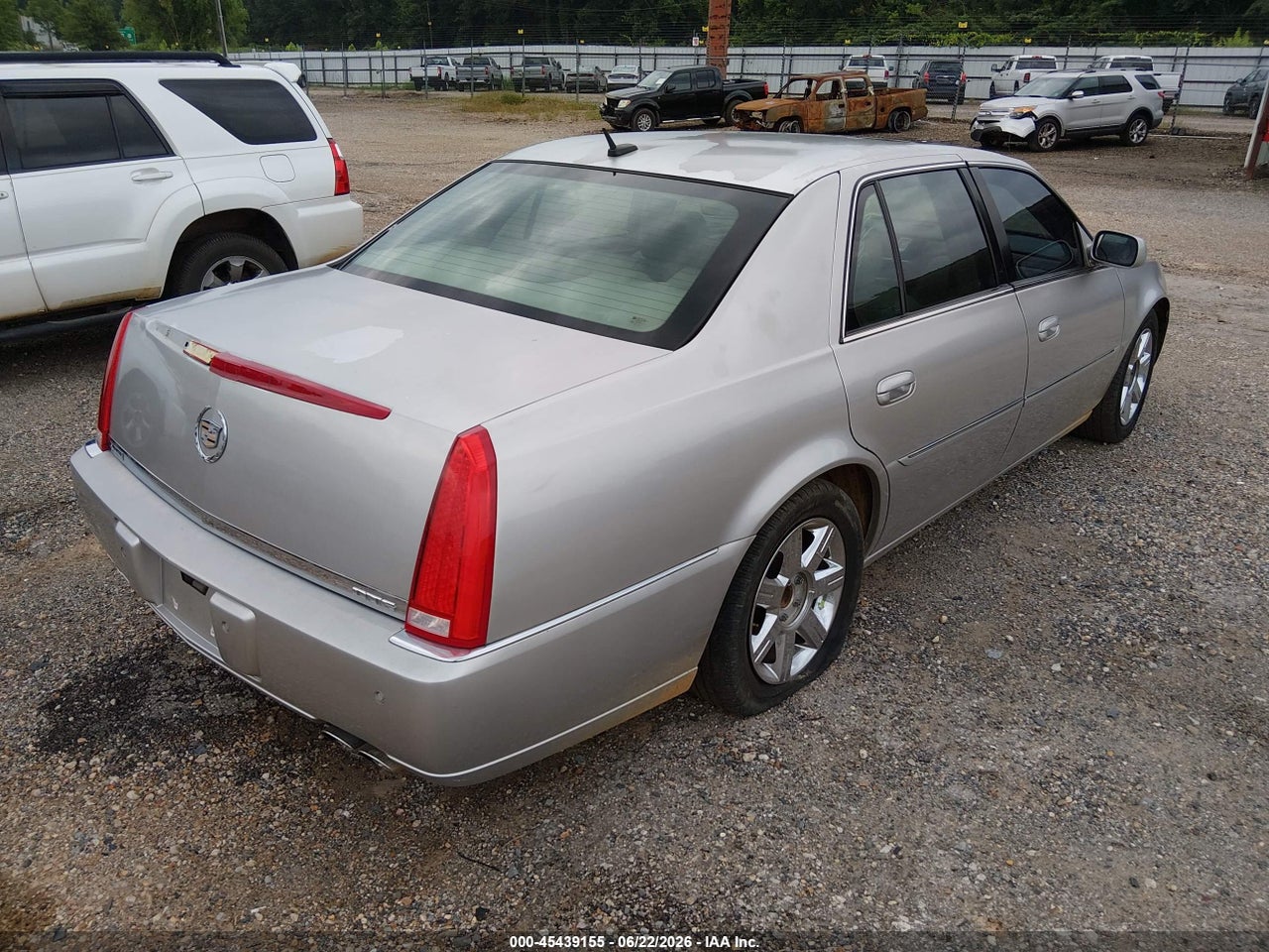 2006 CADILLAC DTS 1SB · 4/11