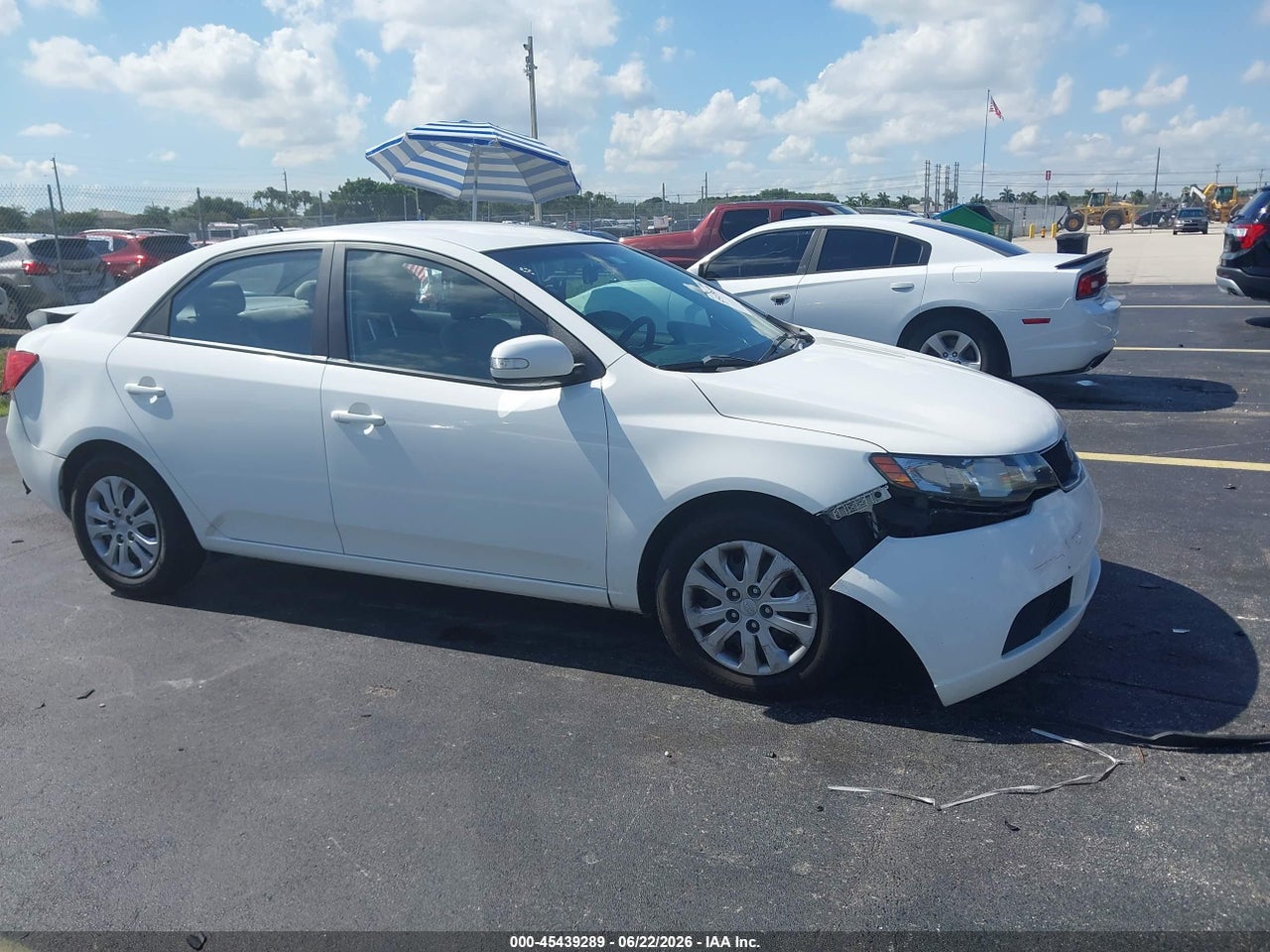 KNAFU4A22A5****** · 2010 KIA FORTE EX
