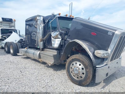 1XPXD49X4ND****** · 2022 PETERBILT 389