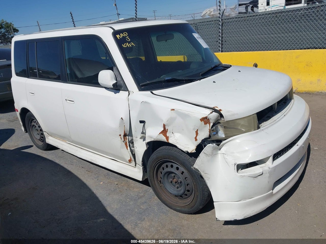 JTLKT324840****** · 2004 SCION XB