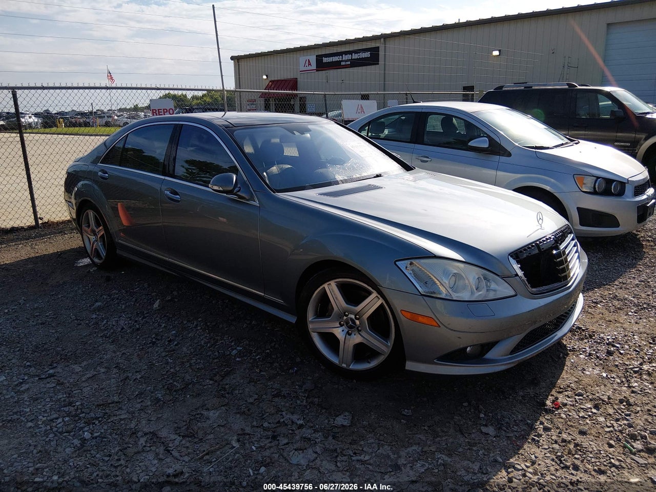 WDDNG71X37A****** · 2007 MERCEDES-BENZ S 550