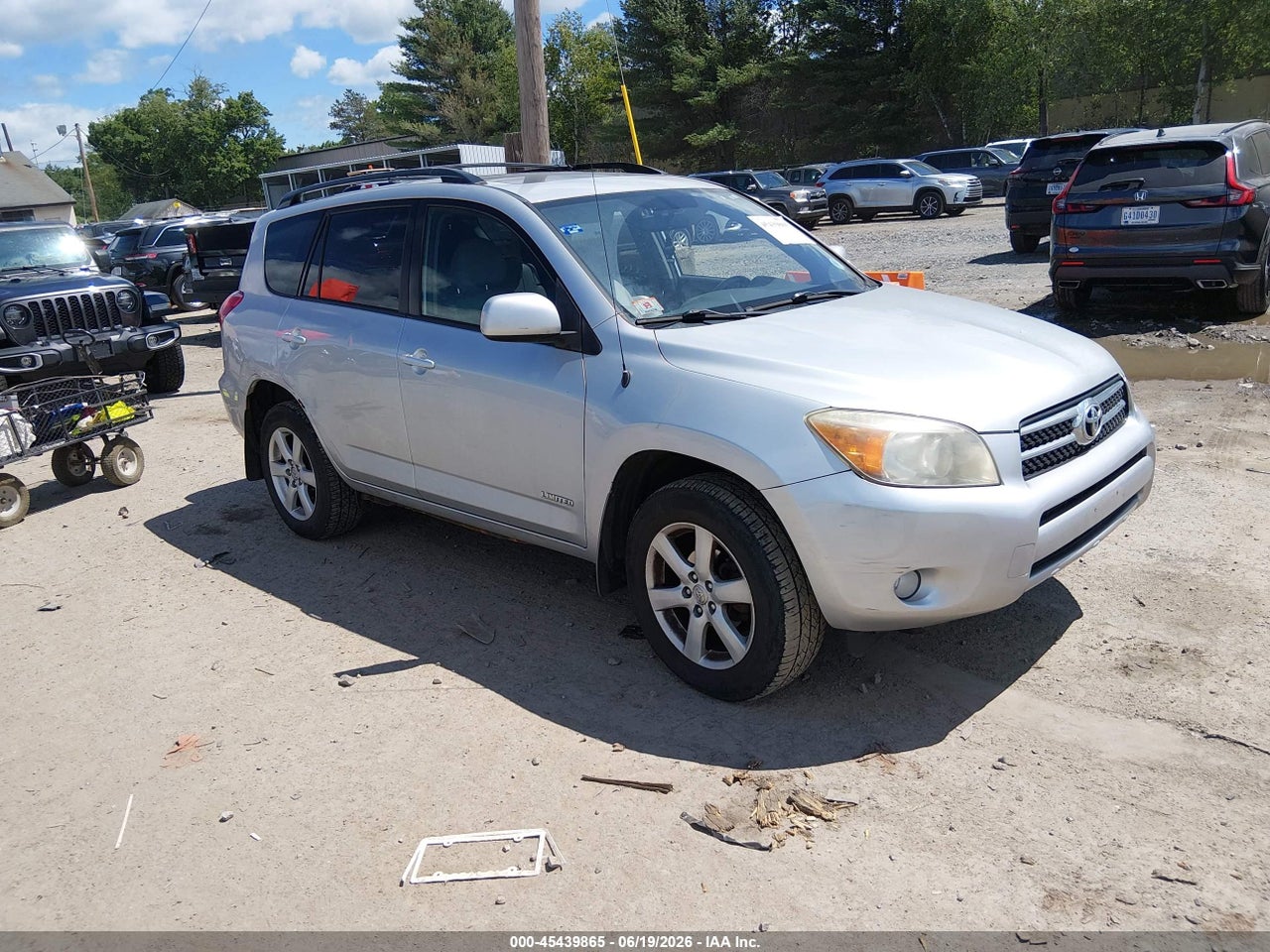 JTMBD31V586****** · 2008 TOYOTA RAV4 LIMITED
