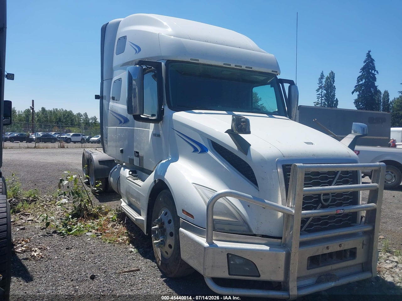 4V4NC9EJ4LN****** · 2020 VOLVO VNL
