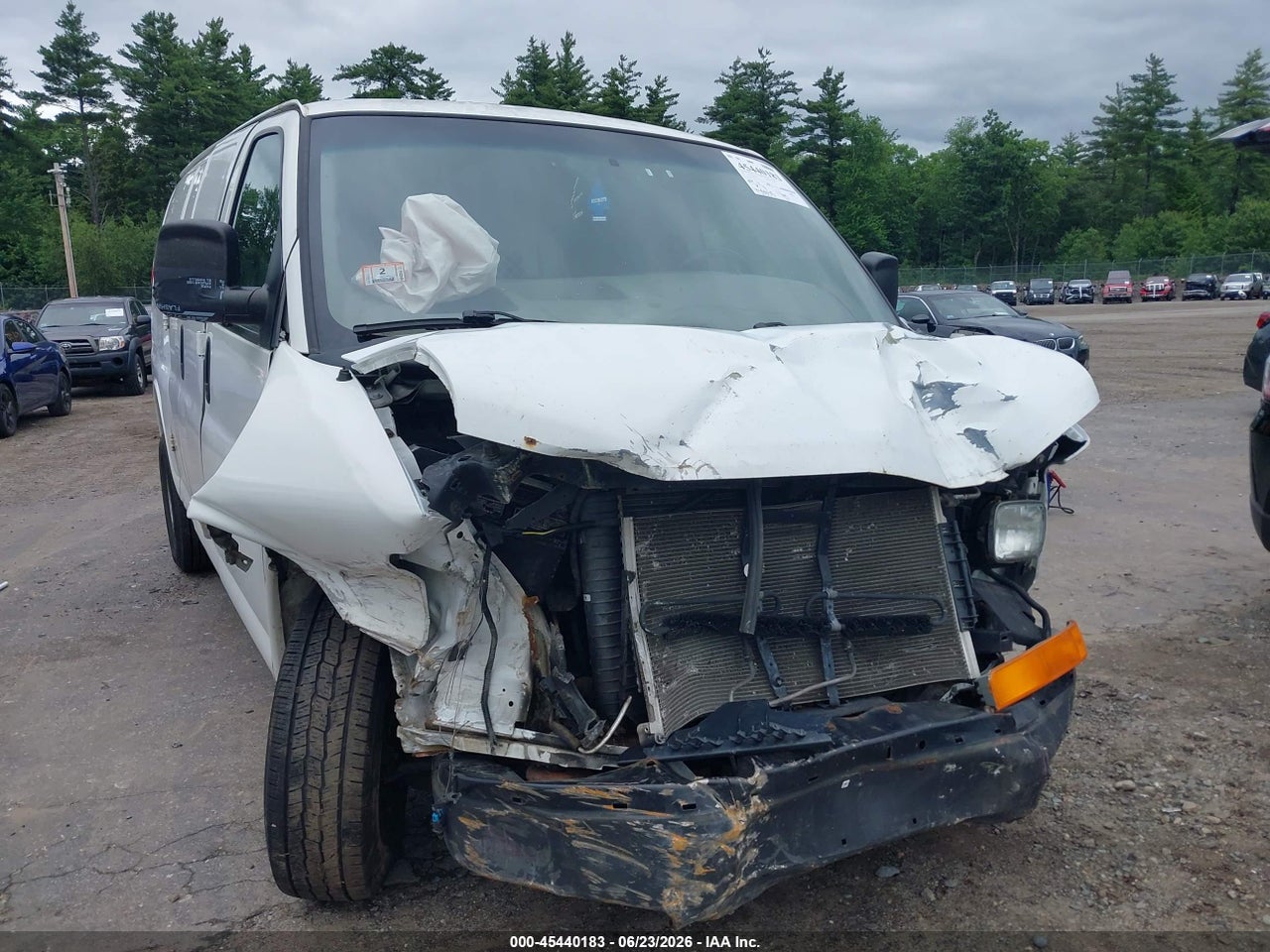 2017 CHEVROLET EXPRESS 2500 WORK VAN · 6/11