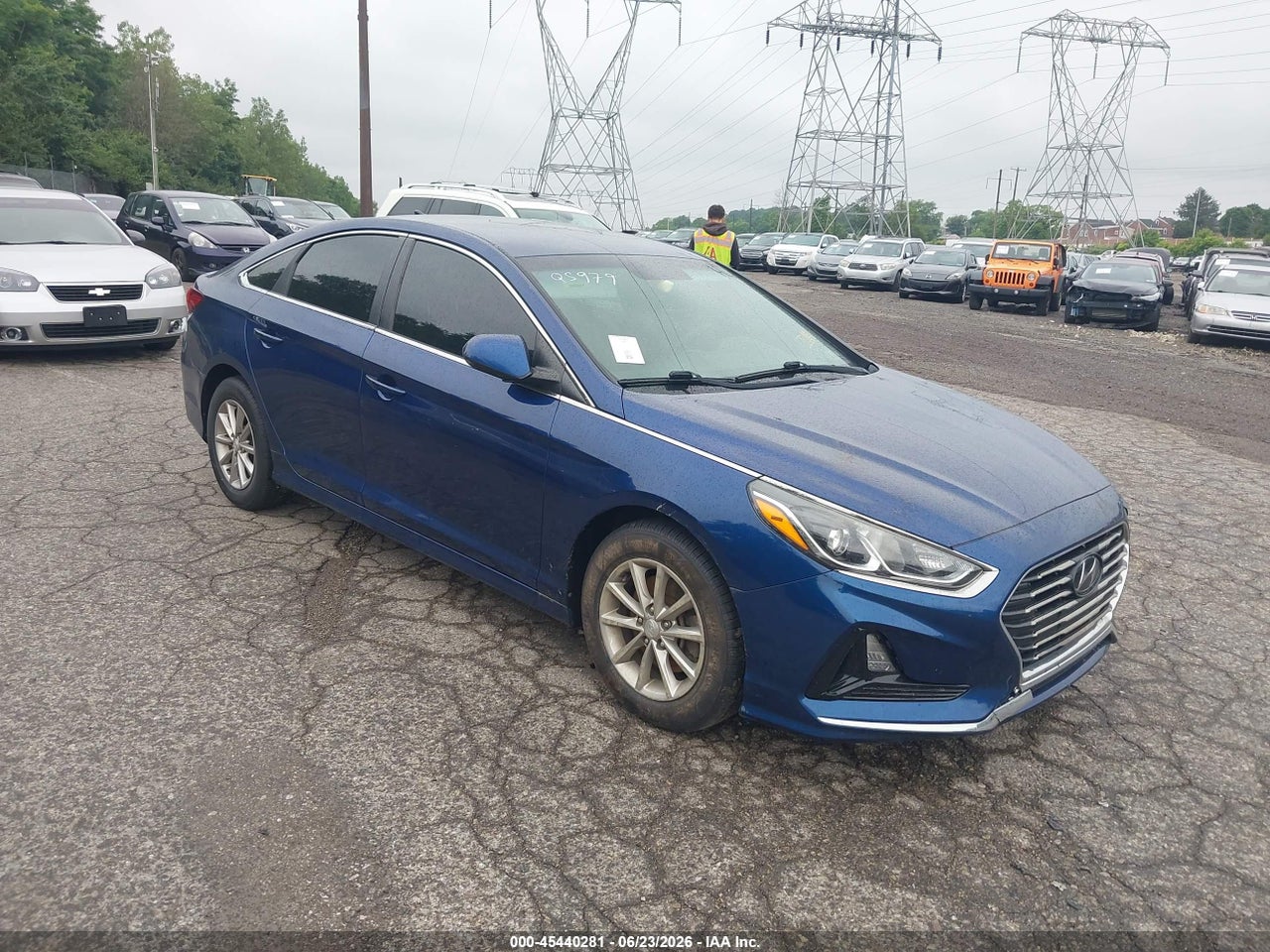 5NPE24AF2KH****** · 2019 HYUNDAI SONATA SE