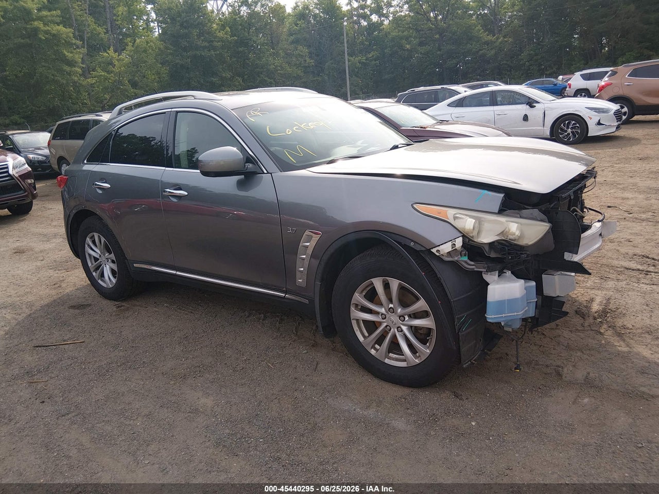 JN8CS1MW2GM****** · 2016 INFINITI QX70