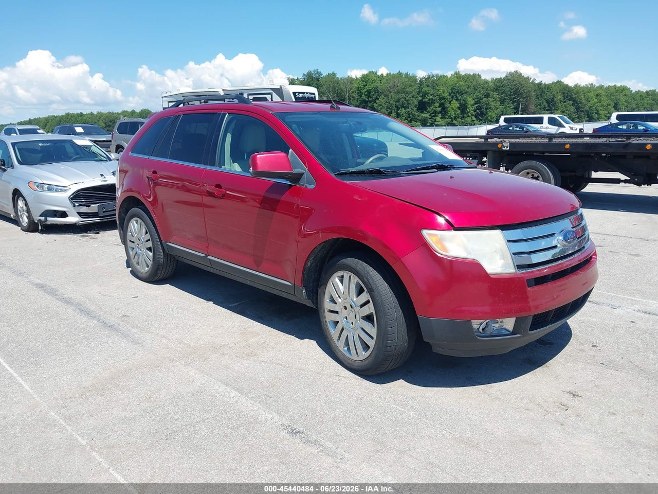 2FMDK39C18B****** · 2008 FORD EDGE LIMITED