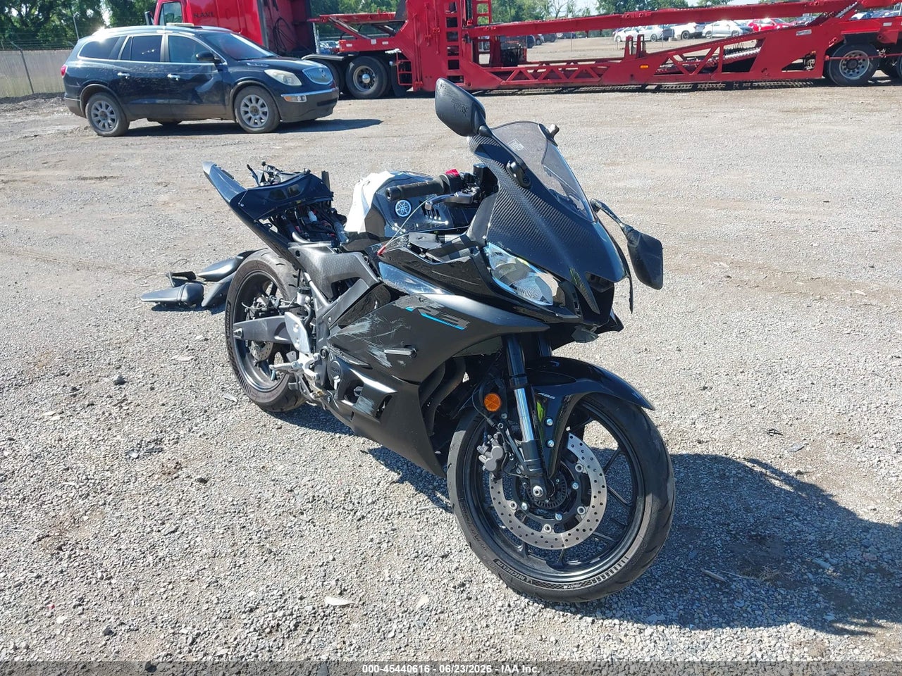 MH3RH18Y1PK****** · 2023 YAMAHA YZFR3 A