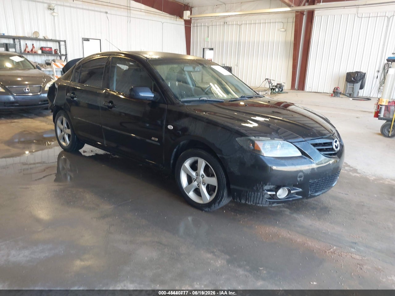 JM1BK123961****** · 2006 MAZDA MAZDA3 S