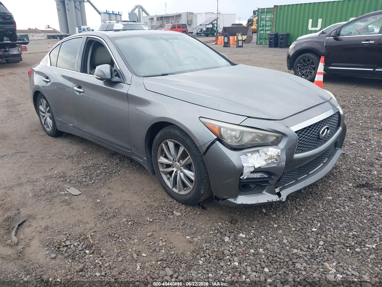 JN1EV7AP8HM****** · 2017 INFINITI Q50 3.0T PREMIUM