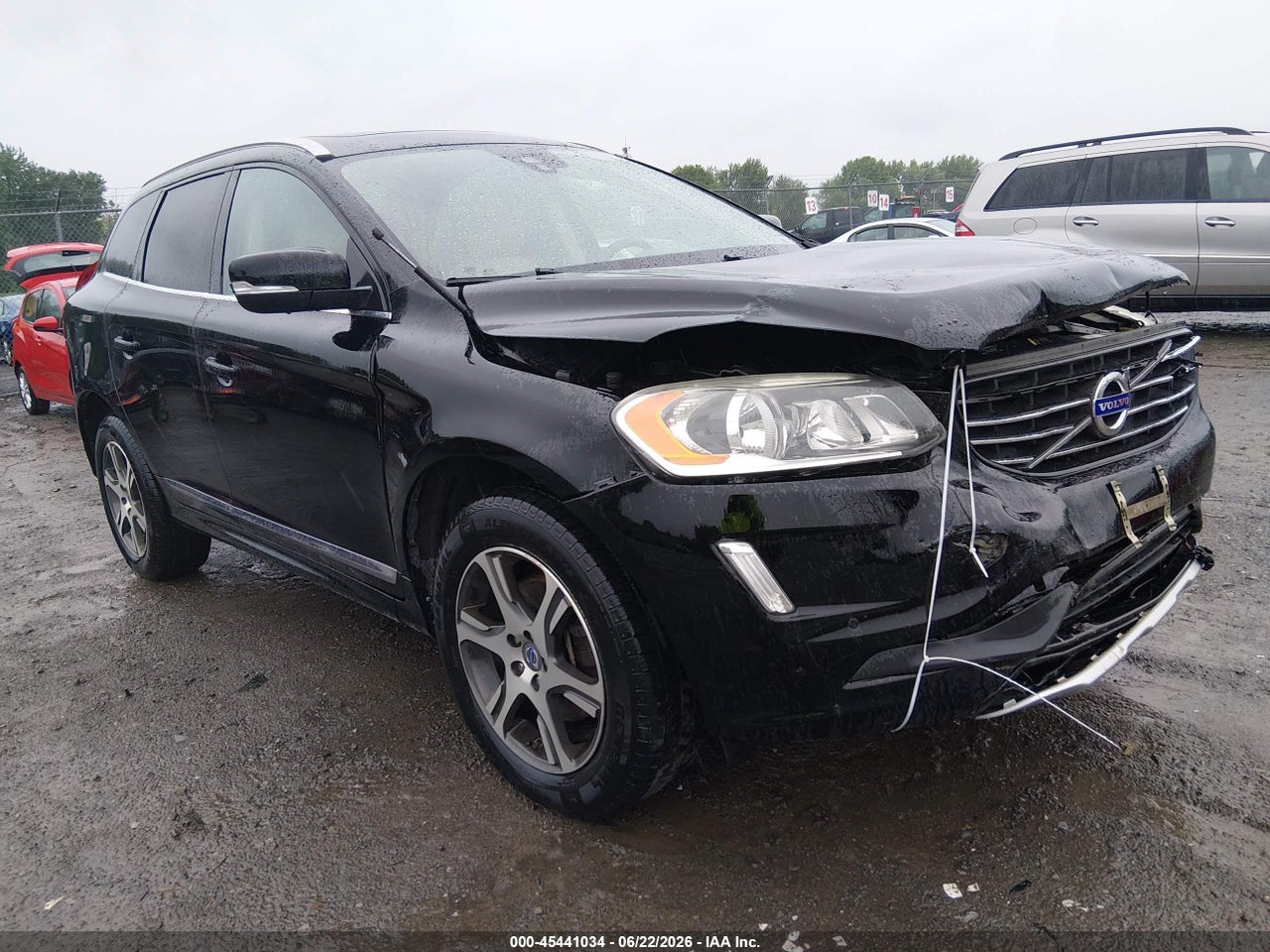 YV4902RK8F2****** · 2015 VOLVO XC60 T6