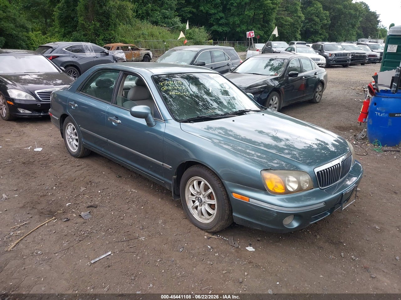 KMHFU45E12A****** · 2002 HYUNDAI XG350 L