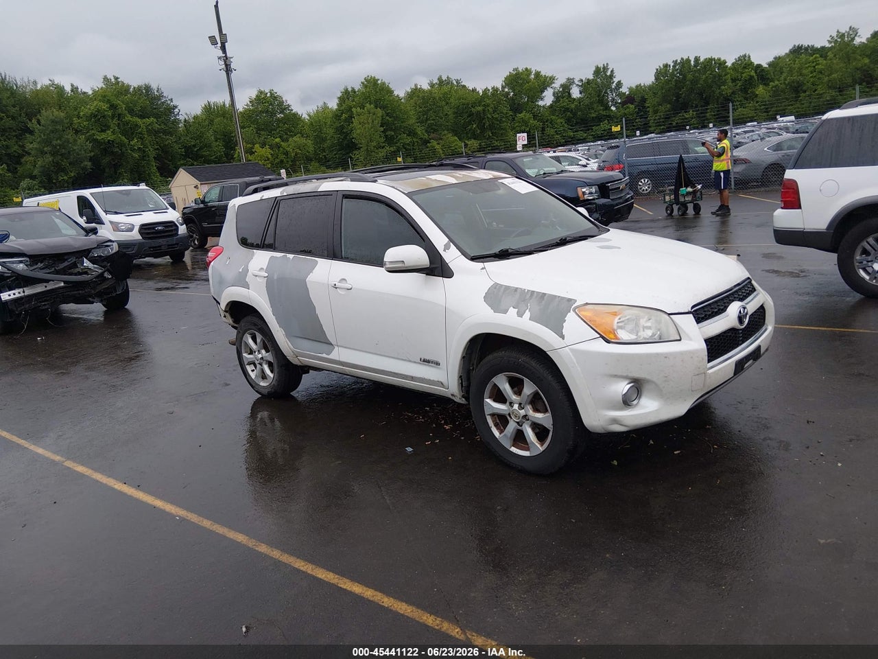2T3YF4DV4BW****** · 2011 TOYOTA RAV4 LIMITED