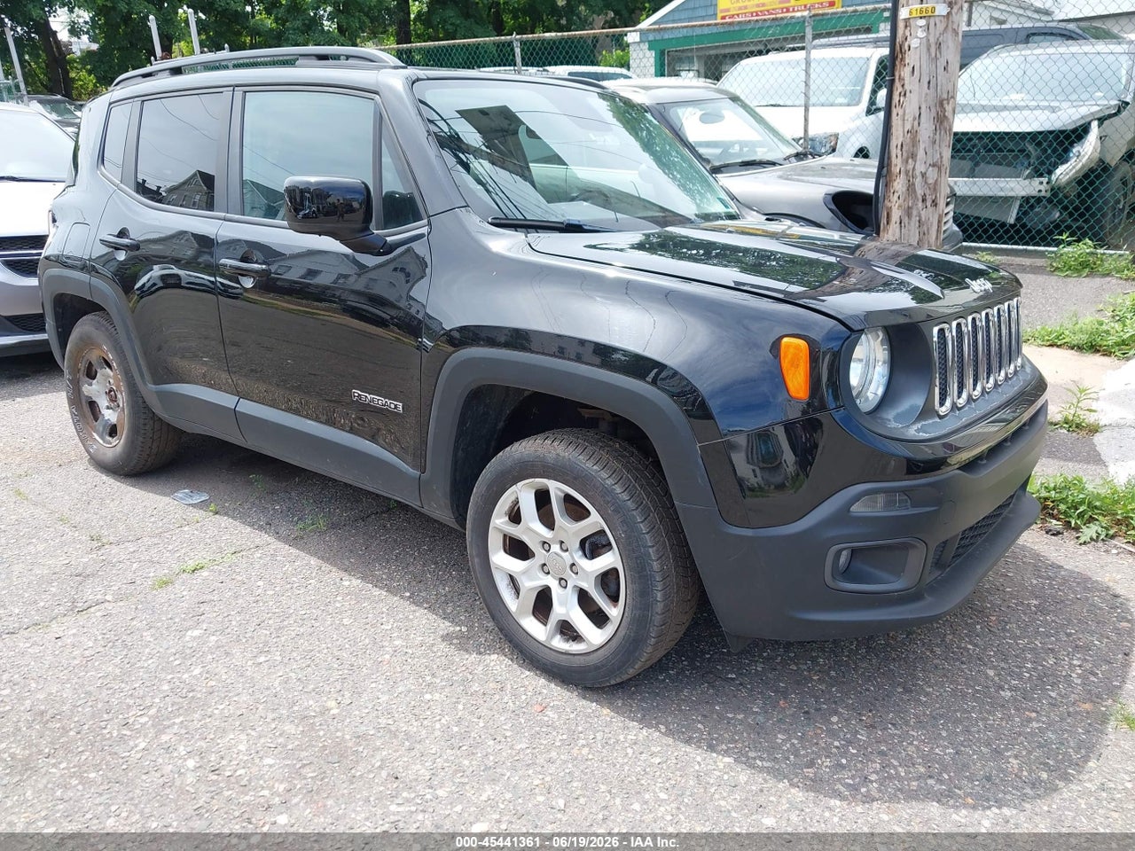 ZACCJBBB6HP****** · 2017 JEEP RENEGADE LATITUDE