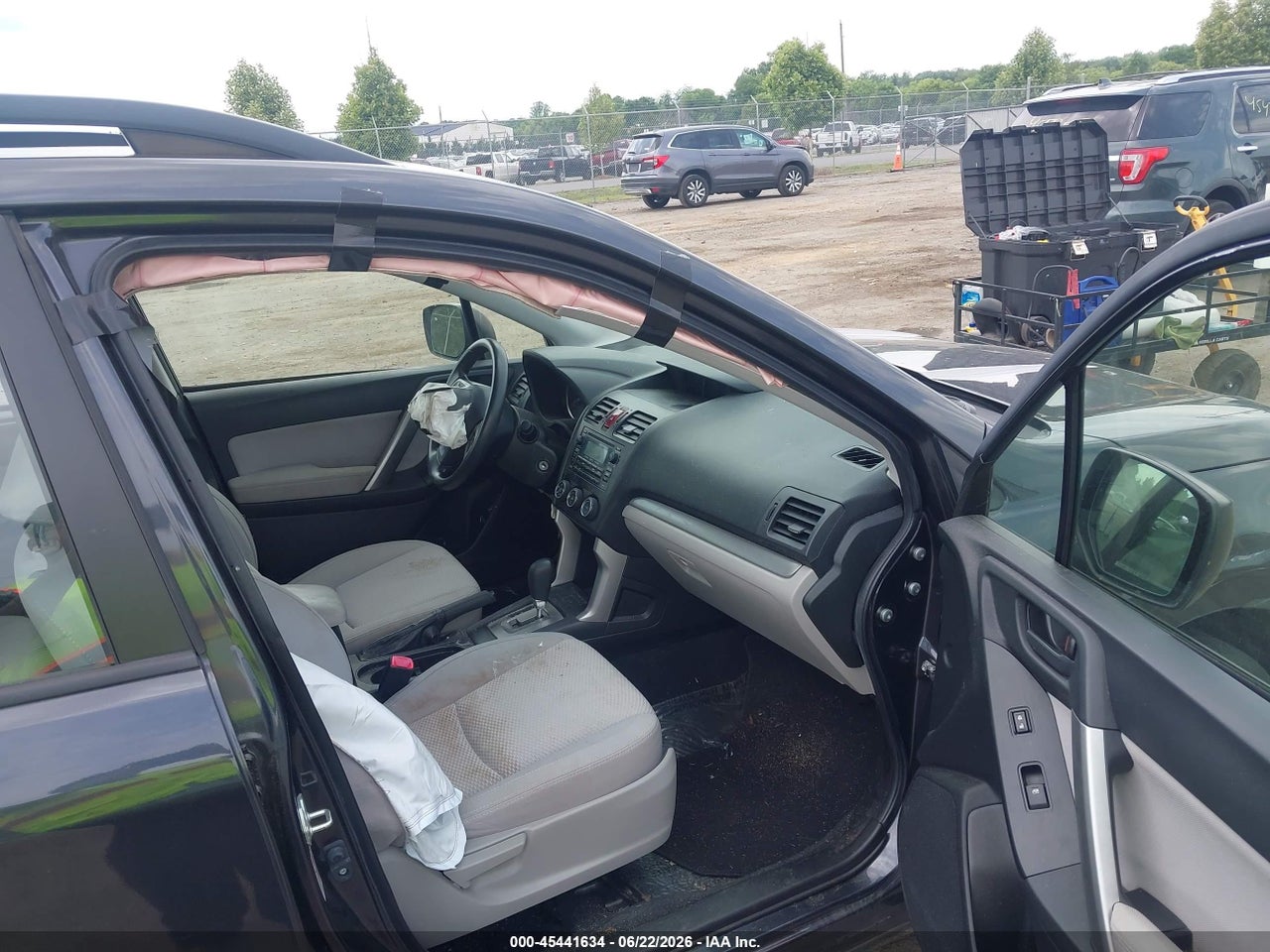 2015 SUBARU FORESTER 2.5I · 5/11
