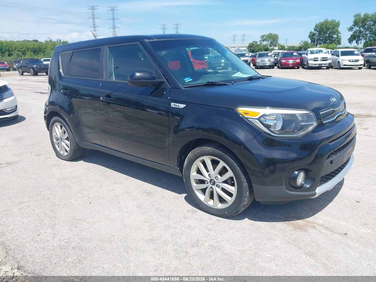 KNDJP3A55H7****** · 2017 KIA SOUL +
