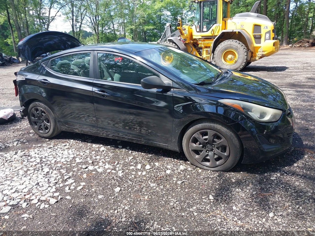 KMHDH4AE1FU****** · 2015 HYUNDAI ELANTRA SE